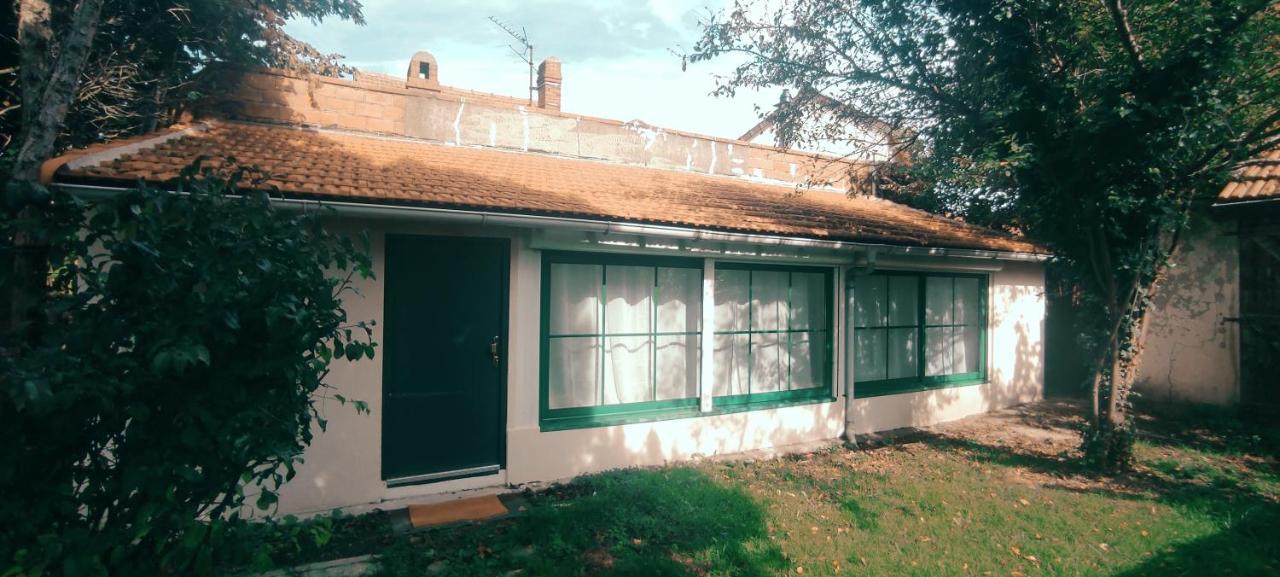 Maisonnette Avec Jardin - Proche Paris - Disney Gagny Exterior photo
